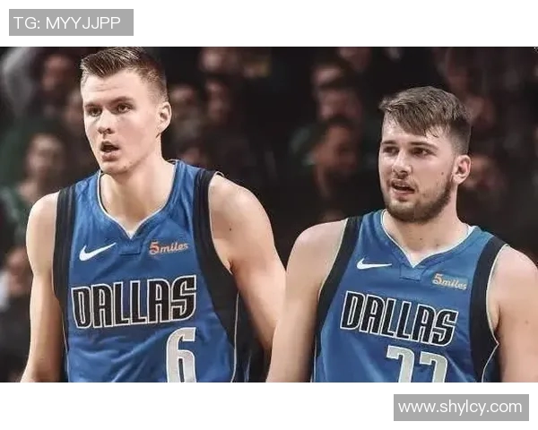 独行侠与蓝网激战正酣谁能在这场对决中笑到最后 独行侠与蓝网激战正酣谁能在这场对决中笑到最后